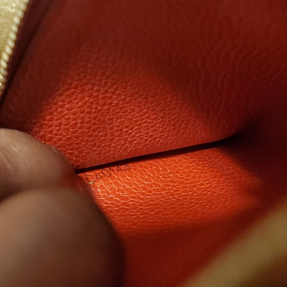 Louis Vuitton Empreinte Wallet - Picture 3 of 10